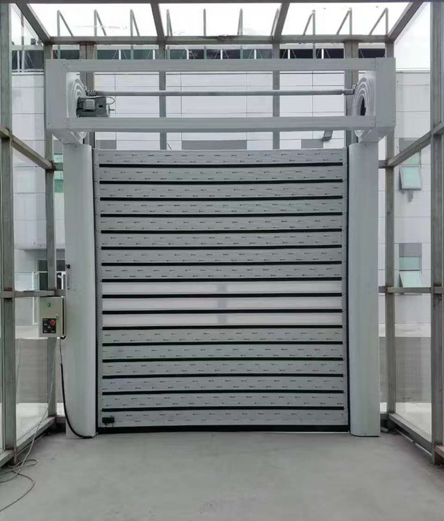保温快速卷帘门
